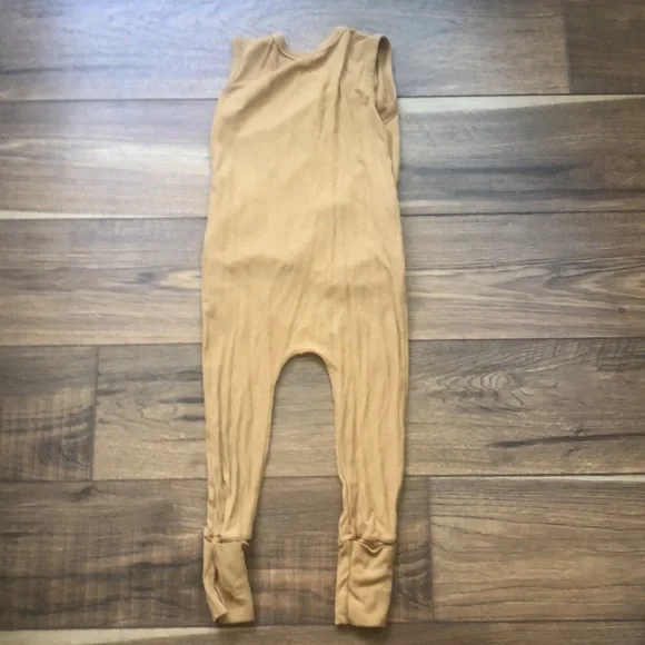 EUC Ready Set Romper - Picture 4 of 4